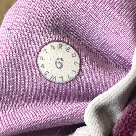 Rare purple and white marble Lululemon leggings - Picture 4 of 10